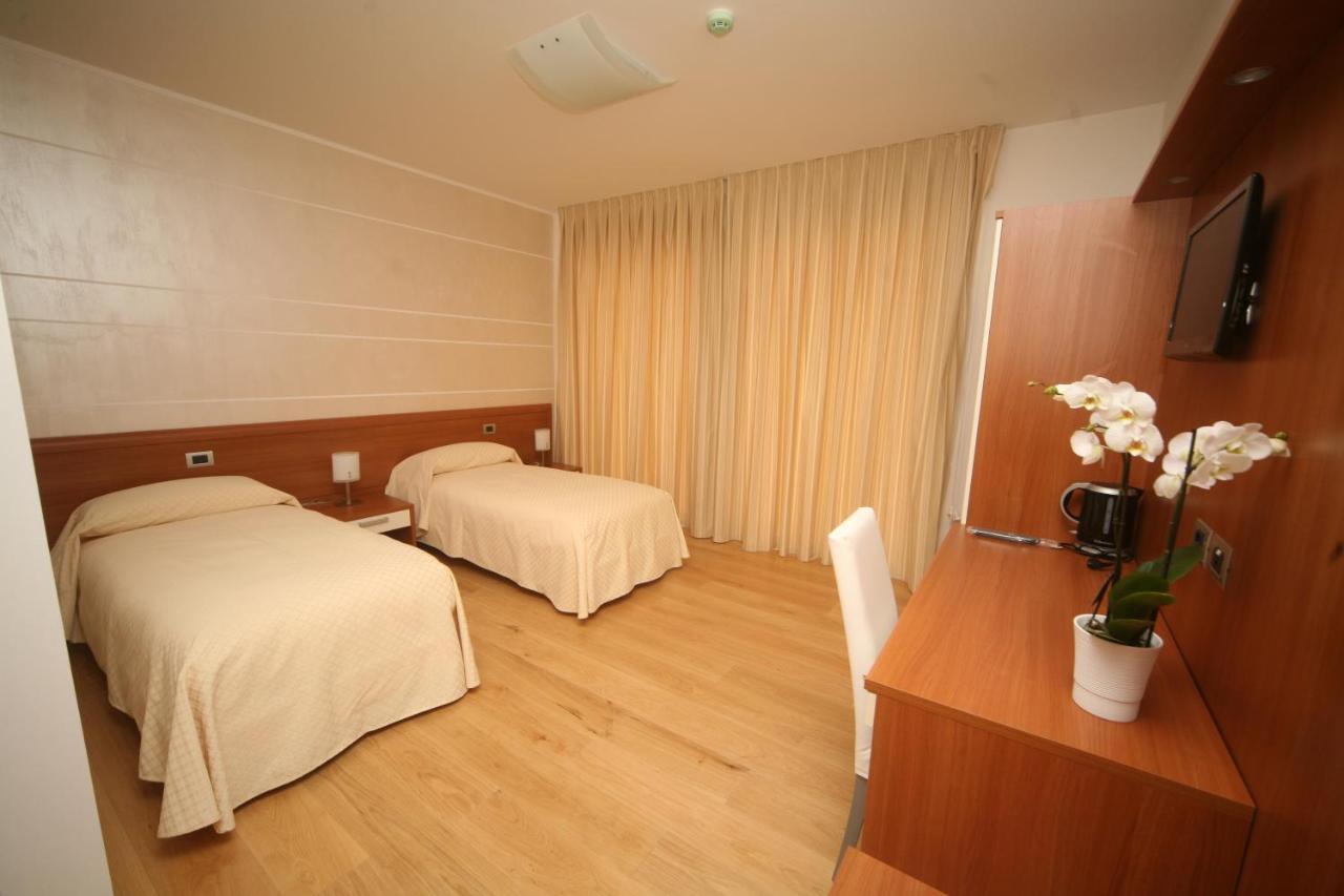 Resort Monviso Sanfront Dış mekan fotoğraf